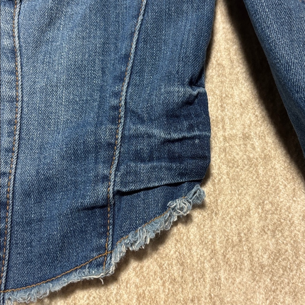 Large women's Highway Jeans brand cropped distressed Blue Jean Jacket - Picture 5 of 8